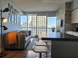 Toronto Waterfront Stay