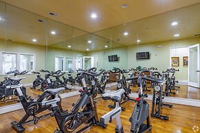 New Cozy Stylish 1BR With Heated Pool Relaxing Spa Sauna