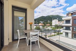 Dimitris Residence