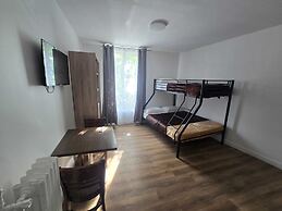 Hotel de l'Europe Pantin