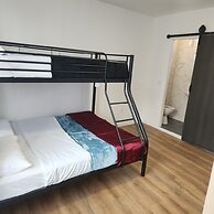 Hotel de l'Europe Pantin