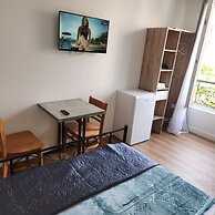 Hotel de l'Europe Pantin