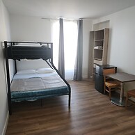 Hotel de l'Europe Pantin