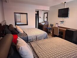 HOTEL LIZVAN
