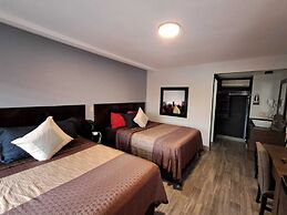 HOTEL LIZVAN