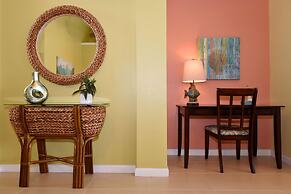 Caribbean Breeze Pool Home 3 Miles to Disney