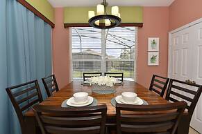 Caribbean Breeze Pool Home 3 Miles to Disney