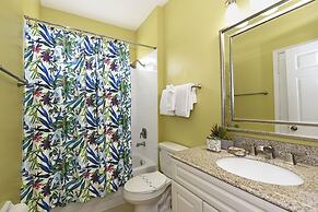 Caribbean Breeze Pool Home 3 Miles to Disney