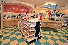 Caribbean Breeze Pool Home 3 Miles to Disney