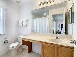 Regal Oaks Getaway Resort Living Near Disney