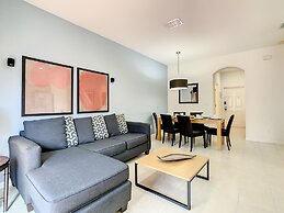 Regal Oaks Getaway Resort Living Near Disney