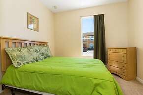 Stunning Regal Oaks 4BR w Pool Spa Near Disney