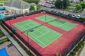 Family Oasis Near Disney - Pool Resort Access