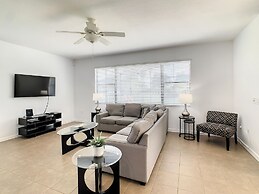 Family Oasis Near Disney - Pool Resort Access