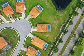 Family Oasis Near Disney - Pool Resort Access