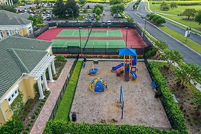 Family Oasis Near Disney - Pool Resort Access