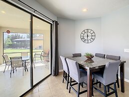 Family Oasis Near Disney - Pool Resort Access