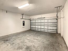 Family Oasis Near Disney - Pool Resort Access