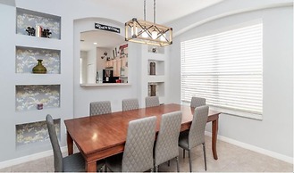 Emerald Island Getaway Sleeps 13