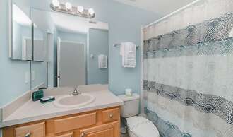 Emerald Island Getaway Sleeps 13