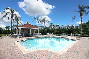 Spacious Emerald Escape - 12 Mins to Disney
