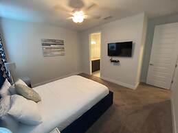 Elegant Family Home Pool Spa Themed Rooms