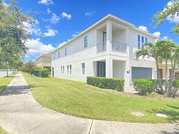 Elegant Family Home Pool Spa Themed Rooms