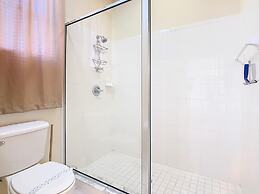 Elegant 5BR Home w Private Pool Spa Near Disney