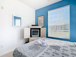 Spacious Windsor Palms Retreat - 11 Min to Disney