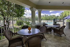 Spacious Windsor Palms Retreat - 11 Min to Disney