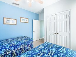 Spacious Windsor Palms Retreat - 11 Min to Disney