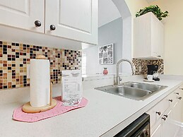 Spacious Windsor Palms Retreat - 11 Min to Disney