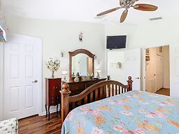 Adventureland Oasis - Resort Near Disney