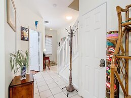 Adventureland Oasis - Resort Near Disney