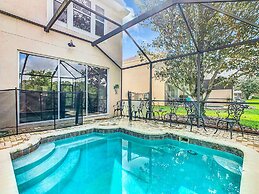 Adventureland Oasis - Resort Near Disney