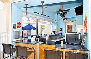 Adventureland Oasis - Resort Near Disney