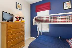 Windsor Palms Villa Pool Close to Disney