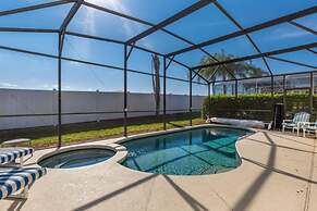 Windsor Palms Villa Pool Close to Disney