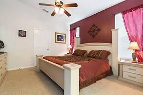 Windsor Palms Villa Pool Close to Disney