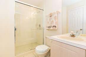 Windsor Palms Villa Pool Close to Disney