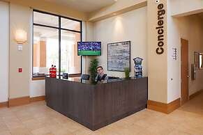 Luxury Townhome Near Disney w Resort Amenities