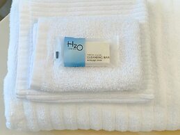 Luxury Townhome Near Disney w Resort Amenities