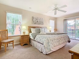 Family Getaway 4BR Townhome by Old Town