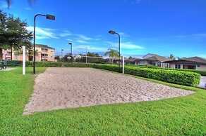 Mickey s Play House Family Fun Comfort