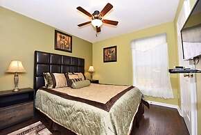 Family Villa Near Disney With Private Pool