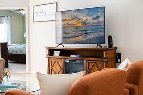 Super Mario Hideaway - Pool Spa Game Room Fun