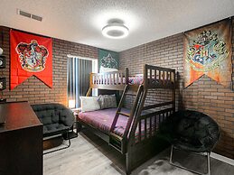 Hogwarts Escape Magical Retreat Near Disney