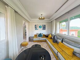 Luxurious Duplex in a Peaceful Resort