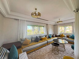 Luxurious Duplex in a Peaceful Resort