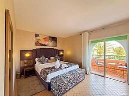 Luxurious Duplex in a Peaceful Resort